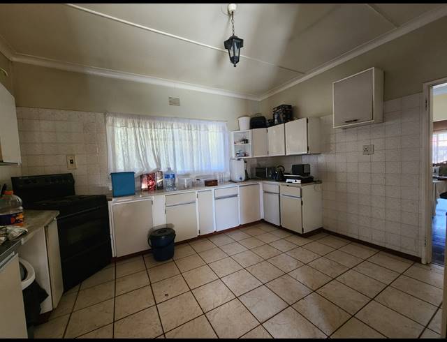 4 BEDROOM HOUSE SOLD IN THREE RIVERS